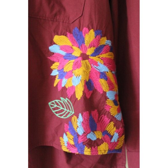 ANTHROPOLOGIE Maeve Embroidered Button-Up Cotton Shirt Wine, Size 6 - Picture 7 of 9